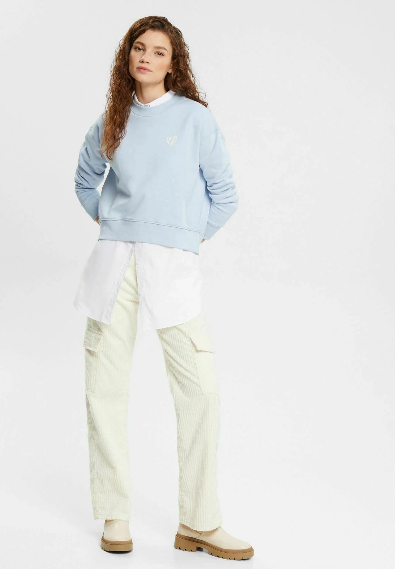 ESPRIT Mit-Logo - Sweatshirt - Pastel Blue 5 ESPRIT Mit-Logo - Sweatshirt - Pastel Blue - Image 5