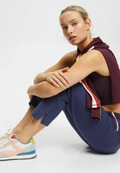 Tracksuit Bottoms - Tracksuit Bottoms -Esprit Sales Store 031f3f6bf634432fbeadd21498cdad20