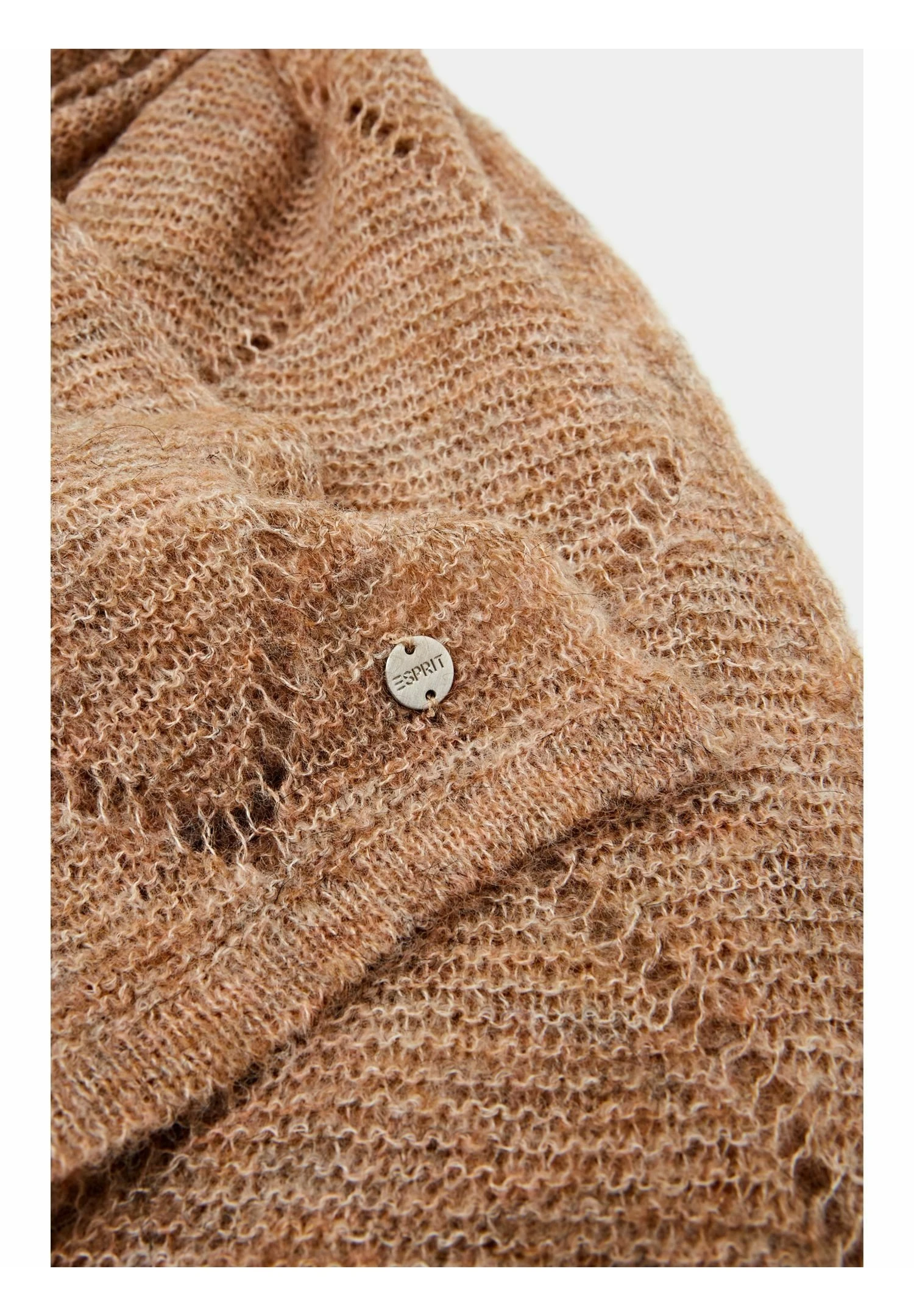 ESPRIT Rcs_Wo_Ajoursha - Scarf - Caramel 4 ESPRIT Rcs_Wo_Ajoursha - Scarf - Caramel - Image 4