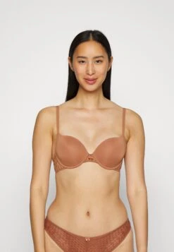 ESPRIT Modern Sexy Padded Bra - Underwired Bra