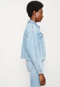 Edc By Esprit Jacket - Denim Jacket - Blue Medium Wash -Esprit Sales Store 16e80cbb83a3412a98a74318278daa6c