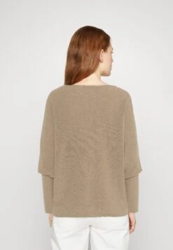 ESPRIT Badwing Roundneck - Jumper - Sand 8 ESPRIT Badwing Roundneck - Jumper - Sand -Esprit Sales Store 1790e78f60424f8dbdd73ce69a5414dd