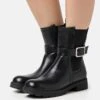 ESPRIT Classic Ankle Boots - Black