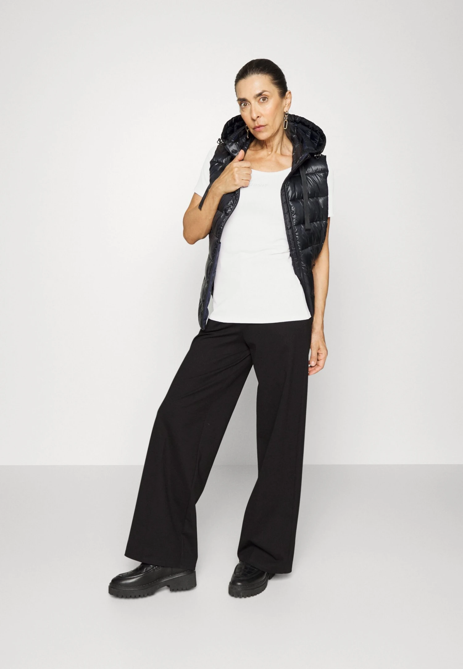 ESPRIT Print T-Shirt - White 2 ESPRIT Print T-Shirt - White - Image 2