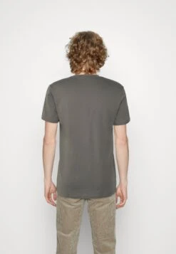 ESPRIT Basic T-Shirt - Dark Grey -Esprit Sales Store 1e3ef971248e41b782ede051b1124d88