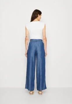 ESPRIT Wide Leg - Trousers - Blue Medium Wash 8 ESPRIT Wide Leg - Trousers - Blue Medium Wash -Esprit Sales Store 1ea622fc646b40029c938073b62e801f