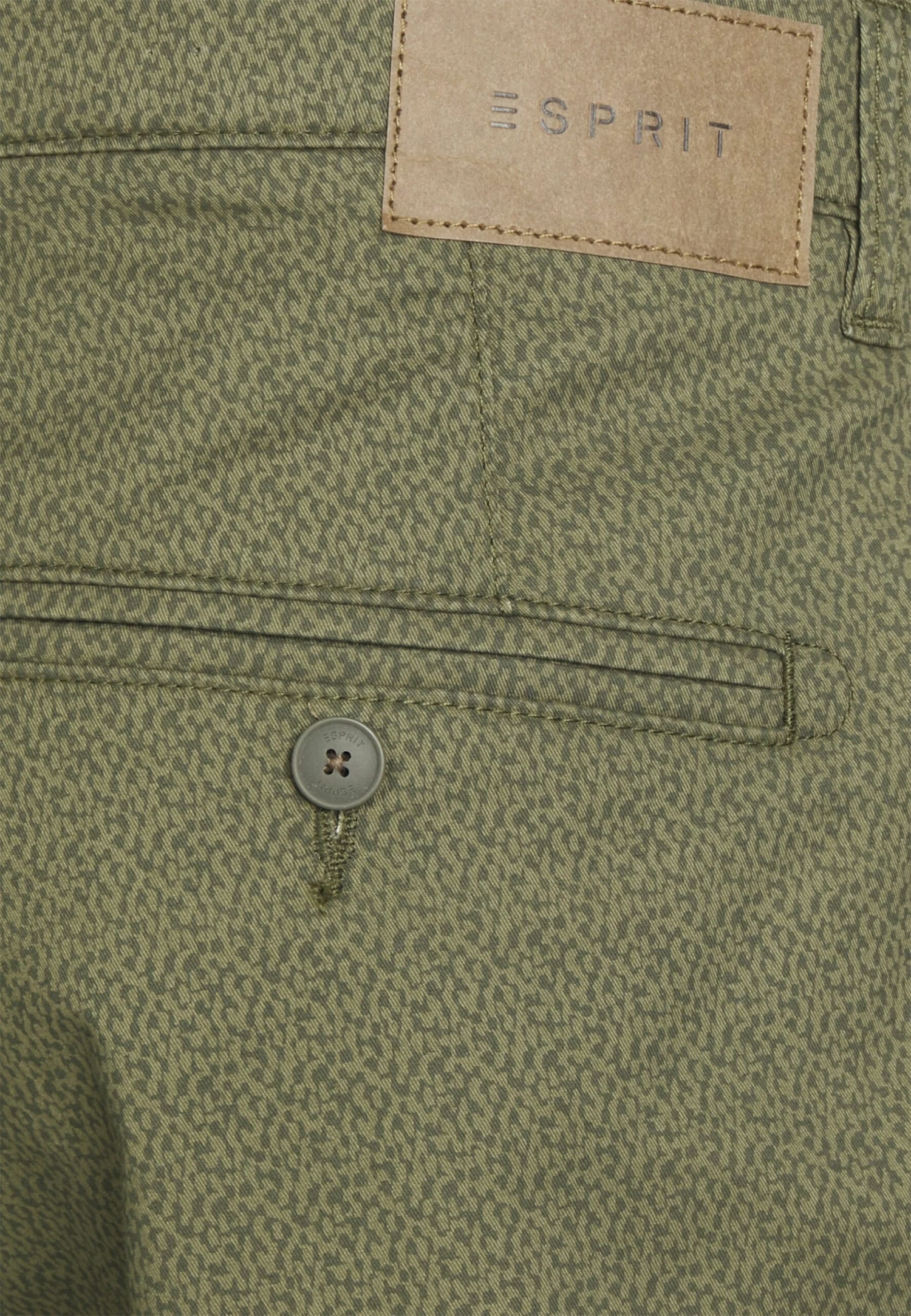 ESPRIT Core- Shorts - Olive 5 ESPRIT Core- Shorts - Olive - Image 5