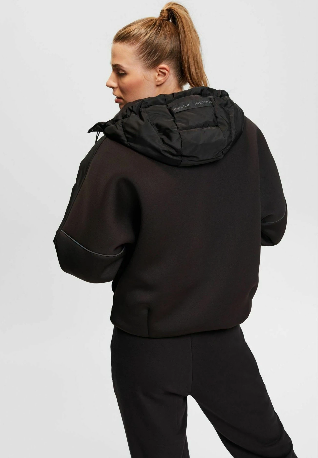 Hybrid - Outdoor Jacket - Black 3 Hybrid - Outdoor Jacket - Black - Image 3