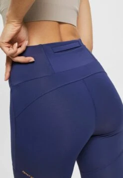 Active E Dry - Outdoor Shorts - Navy -Esprit Sales Store 23b576434364422fa4f48322c3786c6f