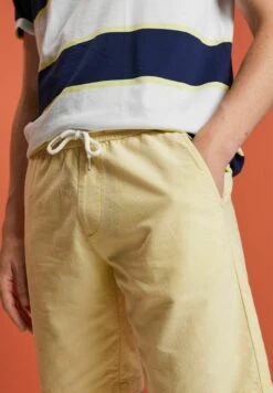 ESPRIT Shorts - Dusty Yellow -Esprit Sales Store 24c1248bdc0d44cab7adbc32008ef549