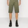 ESPRIT Core- Shorts - Olive