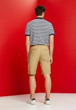 ESPRIT Im Stil - Shorts - Khaki Beige -Esprit Sales Store 2d4ec511d9e84c4eab1ee49fde9d5b0a