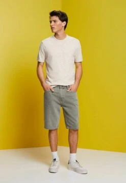 ESPRIT Basic T-Shirt - Off White -Esprit Sales Store 2f02b4c0e6f84ae1a71c5ed47ea00be4