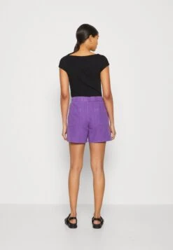 ESPRIT Shorts - Purple -Esprit Sales Store 2f7e3a250a214eb6a43548f3322e302c