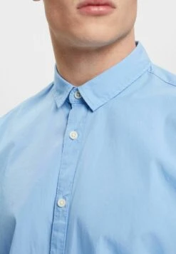 ESPRIT N Sus S Popl - Shirt - Light Blue -Esprit Sales Store 37c160f4022d42cdad5e607f821be8dd