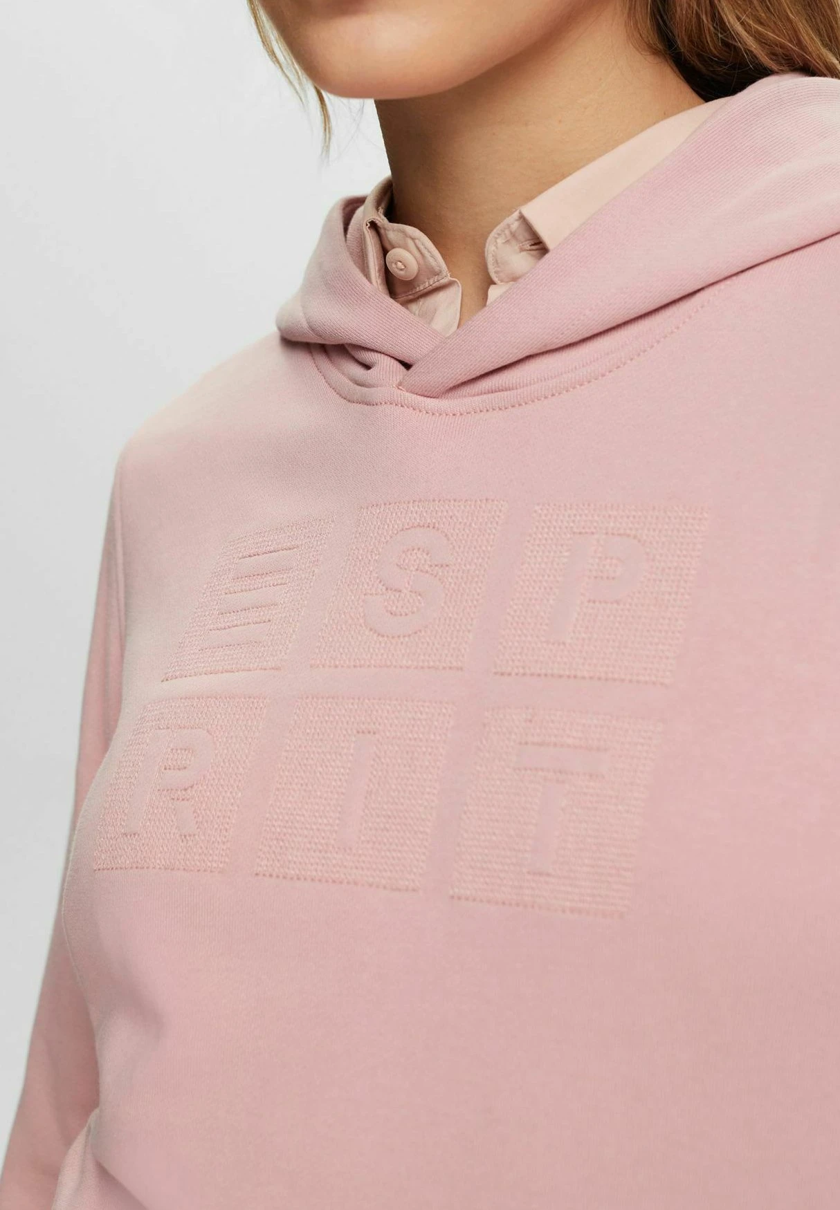ESPRIT Mit Logostickerei - Hoodie - Old Pink 4 ESPRIT Mit Logostickerei - Hoodie - Old Pink - Image 4