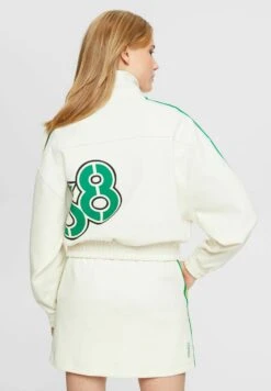 ESPRIT Cropped- Training Jacket - Off White 8 ESPRIT Cropped- Training Jacket - Off White -Esprit Sales Store 3ced6a3d72fe440e9584b8eb1a2920ef
