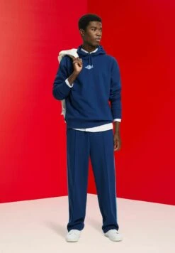 ESPRIT Mit Logo-Print Auf Der Brust - Hoodie - Ink