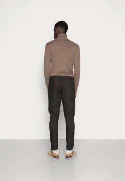 ESPRIT Chinos - Dark Brown -Esprit Sales Store 4264a469626240dca982df412a0686ec