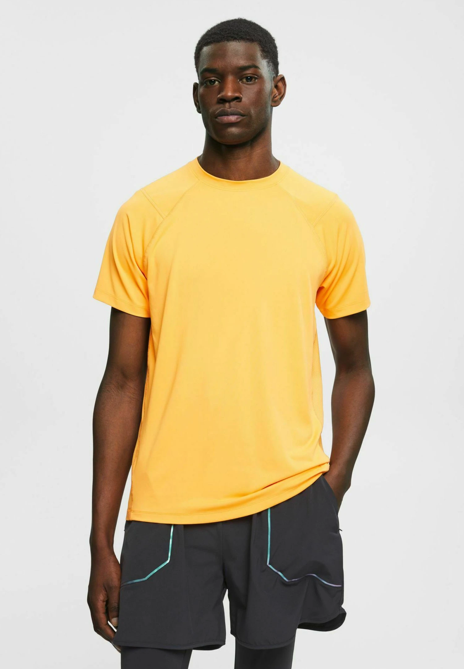 Basic T-Shirt - Golden Orange 1 Basic T-Shirt - Golden Orange