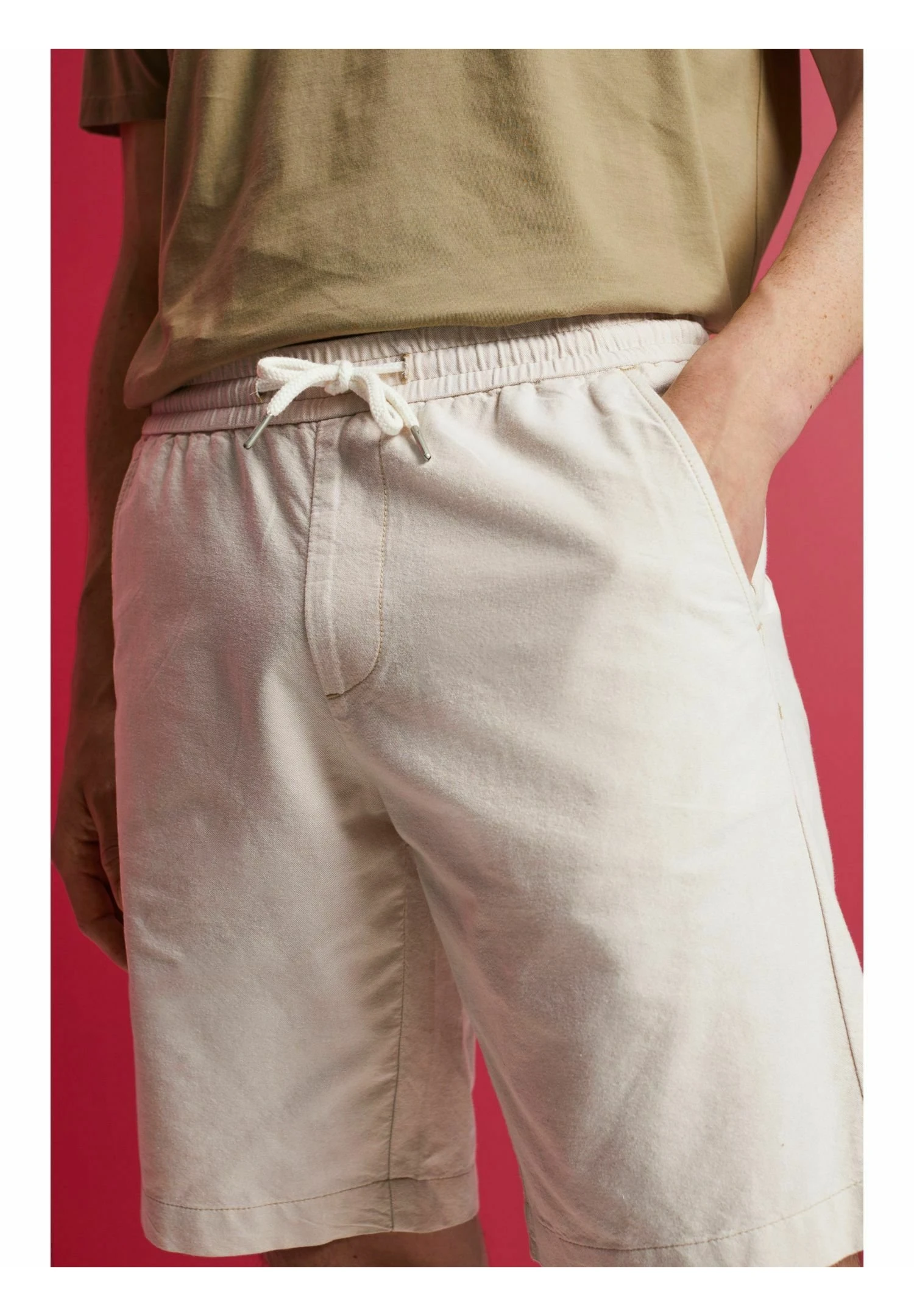 ESPRIT Shorts - Sand 6 ESPRIT Shorts - Sand - Image 6