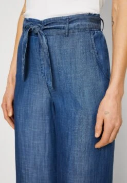 ESPRIT Wide Leg - Trousers - Blue Medium Wash 11 ESPRIT Wide Leg - Trousers - Blue Medium Wash -Esprit Sales Store 47e679e3273348109f74be5bba6d8e31