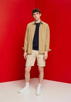 ESPRIT Shorts - Light Beige -Esprit Sales Store 4b53ab1225e2477ca6fd9d0c460e991b
