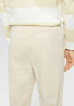 ESPRIT Jogging Mit Logoprint - Tracksuit Bottoms - Light Taupe -Esprit Sales Store 4d78995bd6684ecb96e52c0abb5f9f80