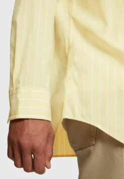 ESPRIT Shirt - Sunflower Yellow -Esprit Sales Store 4ebec5332285424fb21b7a2022f534d0