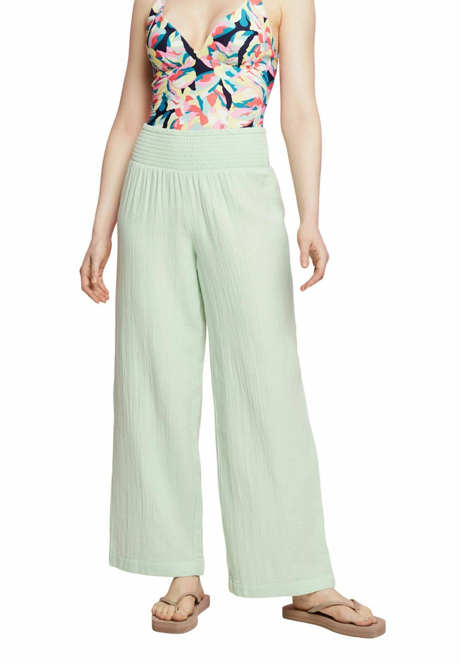 ESPRIT Various- Beach Accessory - Dusty Green 5 ESPRIT Various- Beach Accessory - Dusty Green - Image 5