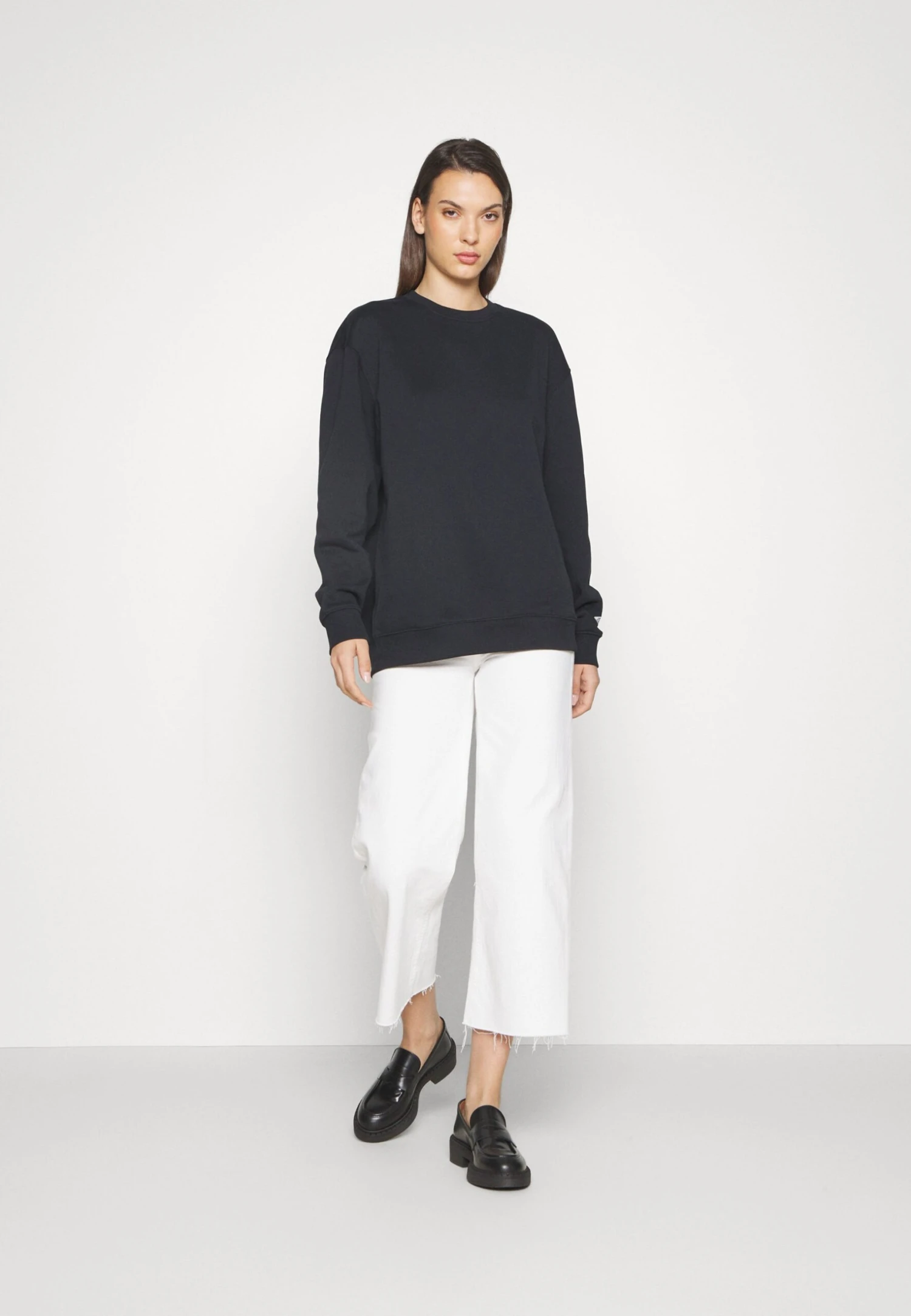 ESPRIT Crew Neck - Sweatshirt - Black 5 ESPRIT Crew Neck - Sweatshirt - Black - Image 5