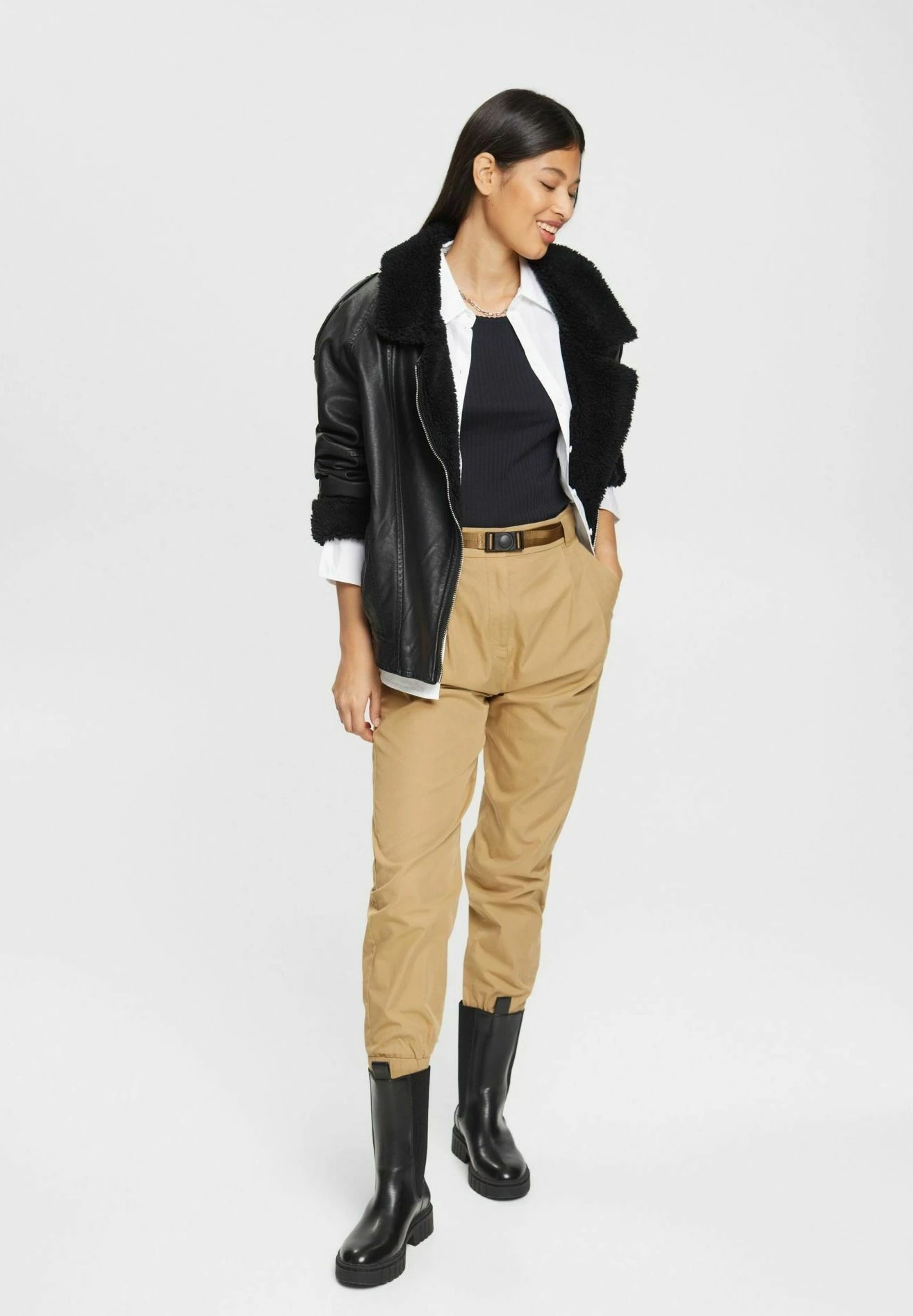 Edc By Esprit Print T-Shirt - Black 5 Edc By Esprit Print T-Shirt - Black - Image 5