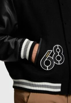 ESPRIT College - Bomber Jacket - Black -Esprit Sales Store 58219fbed47b4923b3041526de25659c