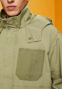 ESPRIT Outdoor - Summer Jacket - Olive -Esprit Sales Store 5bc47cfbdf0243bca246988acb64f79d