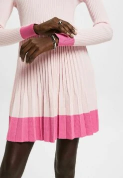 ESPRIT Mit Rundhals - Jumper Dress - Pink -Esprit Sales Store 5c5b43b2715341e58f910588c9037d0a