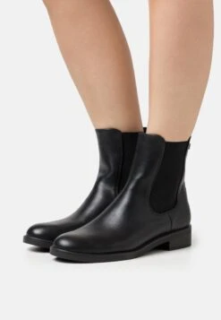 ESPRIT B22-13 Tg - Classic Ankle Boots