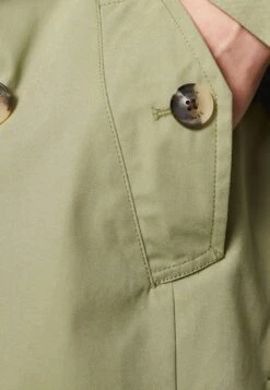 ESPRIT Classic - Trenchcoat - Light Khaki 11 ESPRIT Classic - Trenchcoat - Light Khaki -Esprit Sales Store 5cdbb444ffcd4fbe8a9a0a41533535f6