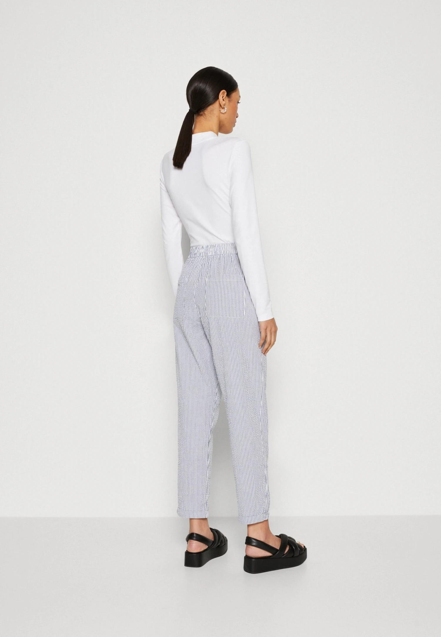 ESPRIT Seersucker - Tracksuit Bottoms - Navy 3 ESPRIT Seersucker - Tracksuit Bottoms - Navy - Image 3