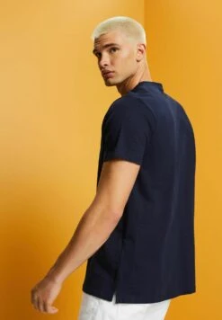 ESPRIT Basic T-Shirt - Navy -Esprit Sales Store 64aaed6978dd4e549d1f8ffa08795d7e