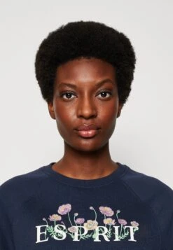 ESPRIT Sweatshirt - Navy 9 ESPRIT Sweatshirt - Navy -Esprit Sales Store 6677e8cb9d1946ab8499d5ba1b5f7eac