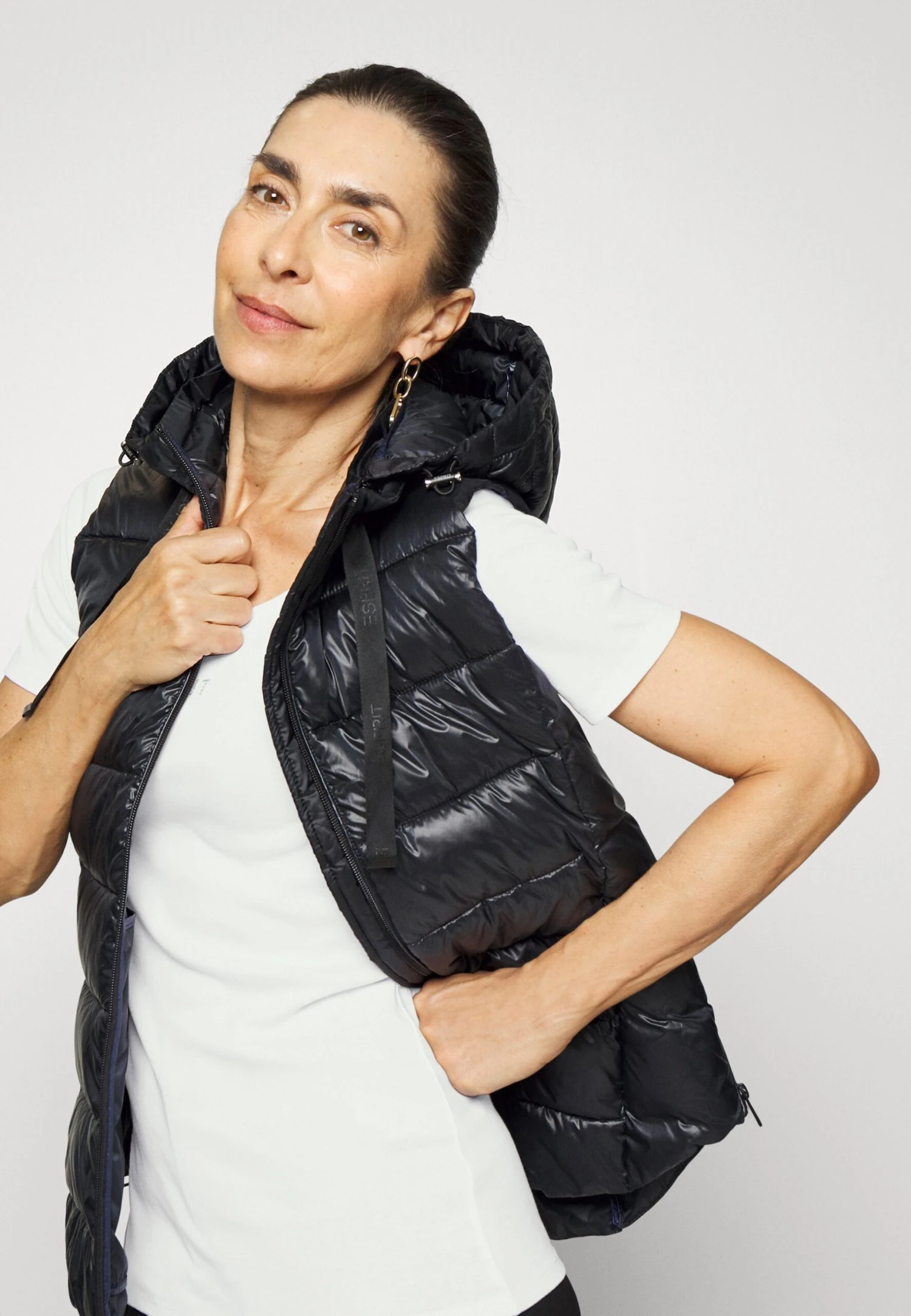 ESPRIT Print T-Shirt - White 4 ESPRIT Print T-Shirt - White - Image 4