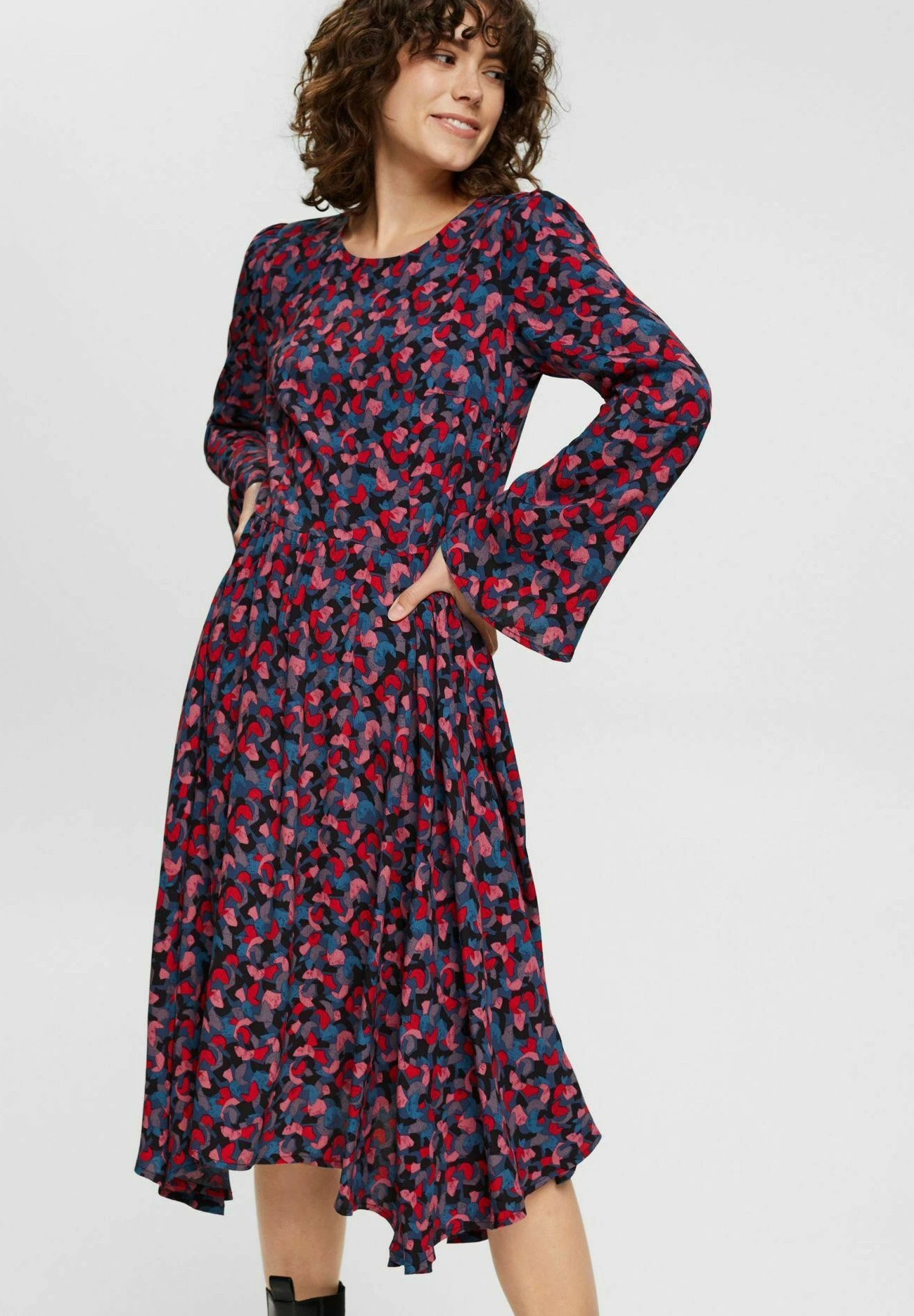 ESPRIT Day Dress - Pink 4 ESPRIT Day Dress - Pink - Image 4