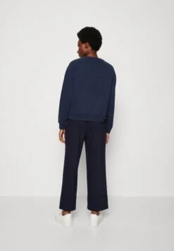 ESPRIT Sweatshirt - Navy 8 ESPRIT Sweatshirt - Navy -Esprit Sales Store 6f570618e50140e19732d82cadb983a3