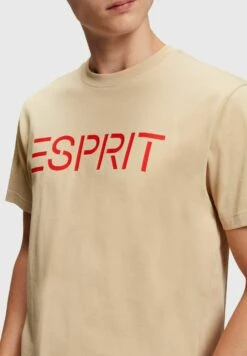ESPRIT Mit Logo - Print T-Shirt - Sand 8 ESPRIT Mit Logo - Print T-Shirt - Sand -Esprit Sales Store 7303f1060482449896e52fcf7d795802