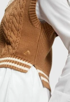 ESPRIT ZopfMit Delfin-Logo - Jumper -Esprit Sales Store 73d659dbee494ae6b519629956a9ae7b