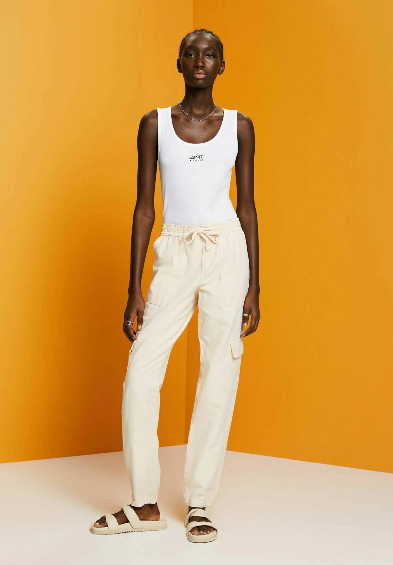 ESPRIT Cargo Trousers - Pastel Pink 4 ESPRIT Cargo Trousers - Pastel Pink - Image 4