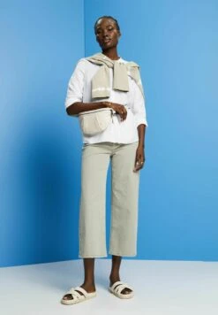 ESPRIT Button-Down Blouse - Button-Down Blouse -Esprit Sales Store 7a8158f049394e628914a3d5ab9f86b7