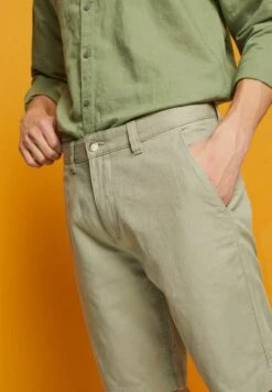 ESPRIT Im Stil - Shorts - Light Green 16 ESPRIT Im Stil - Shorts - Light Green -Esprit Sales Store 7b233c884b374709b8f9114f7b6c9334