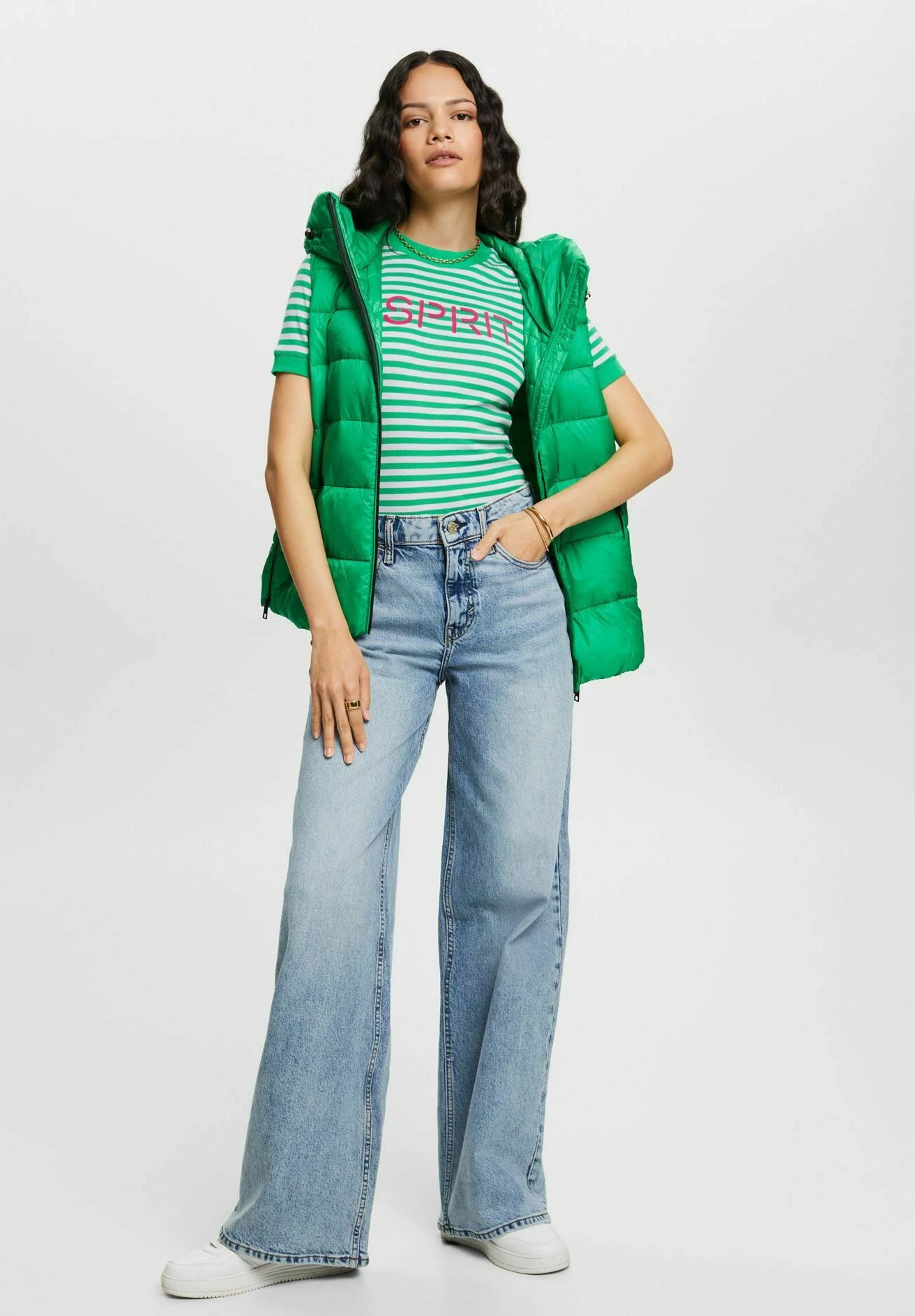 ESPRIT Print T-Shirt - Green 2 ESPRIT Print T-Shirt - Green - Image 2