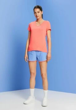 Basic T-Shirt - Coral 11 Basic T-Shirt - Coral -Esprit Sales Store 7f67b72e28644e7983395a5542ef0aaf